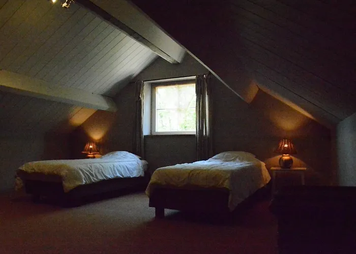 Charming Cottage In Jehonvil With View