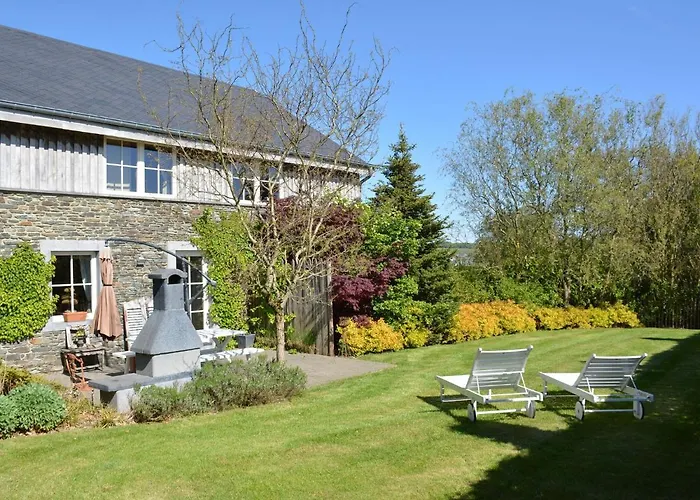Charming Cottage In Jehonvil With View